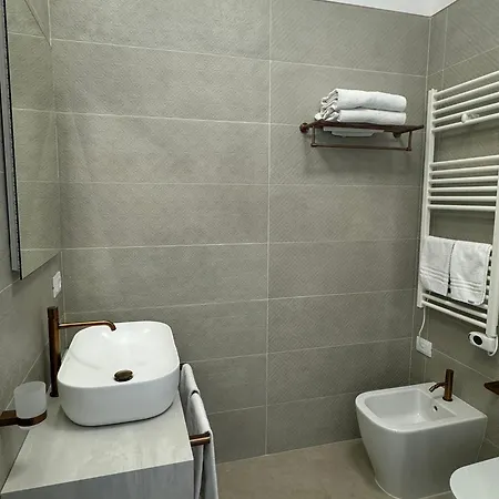 Luxenti Luxury Guest house *