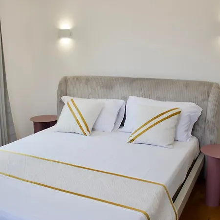Maison d'hôtes Luxenti Luxury 4*